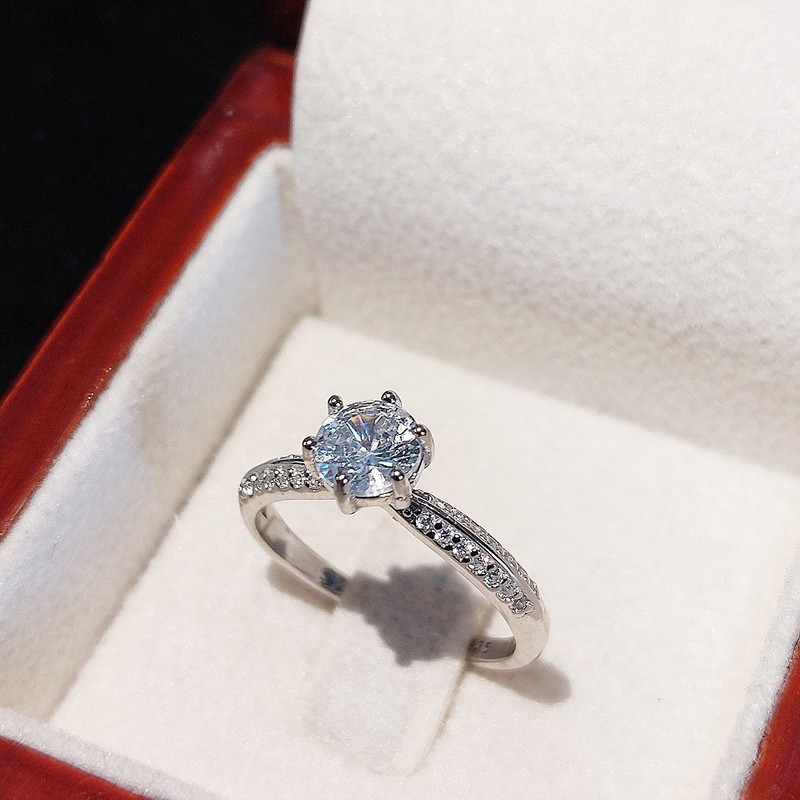 انگشتر نقره زنانه جی تی ای مدل جی نایس