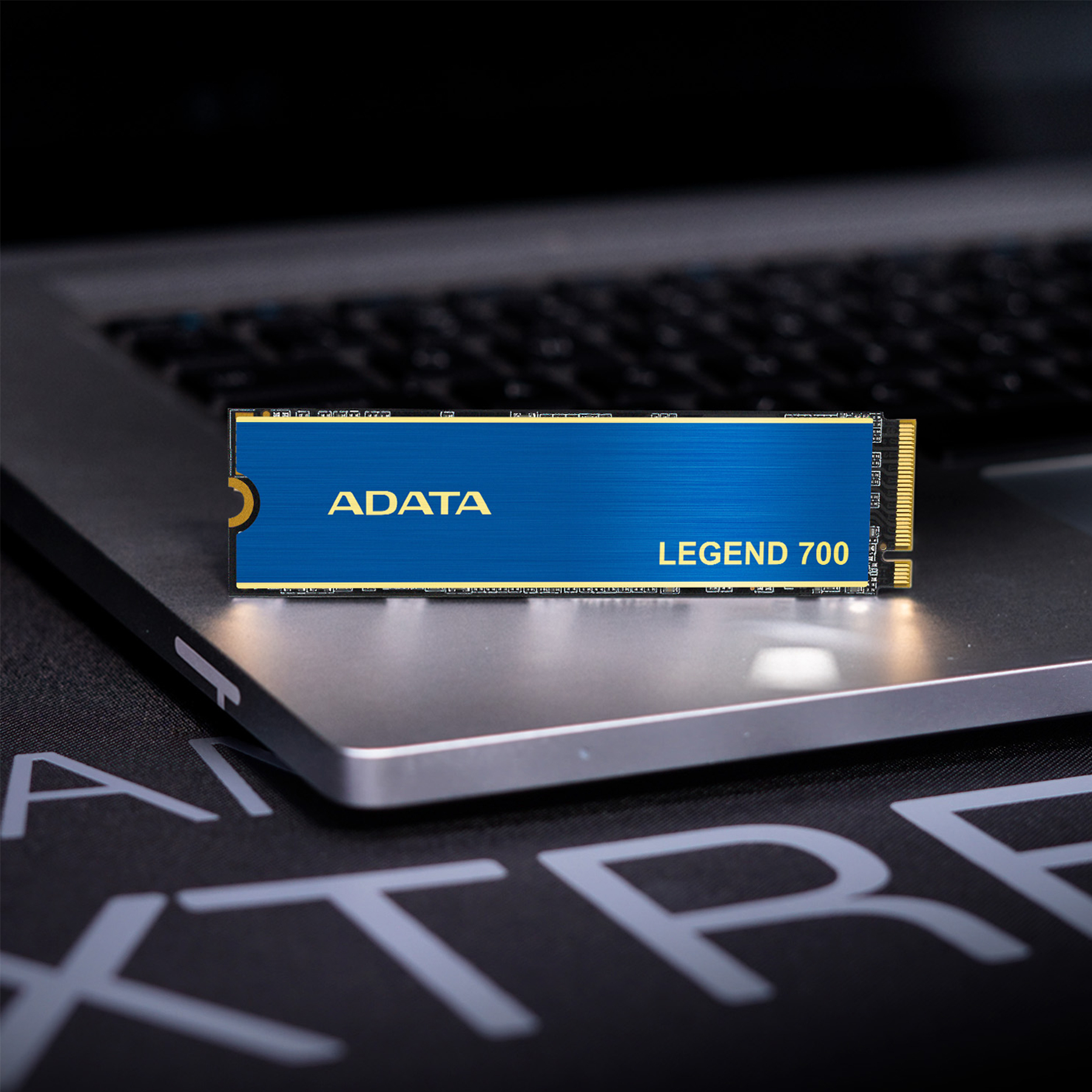 اس اس دی اینترنال ای دیتا مدل LEGEND 700 ظرفیت 512 گیگابایت