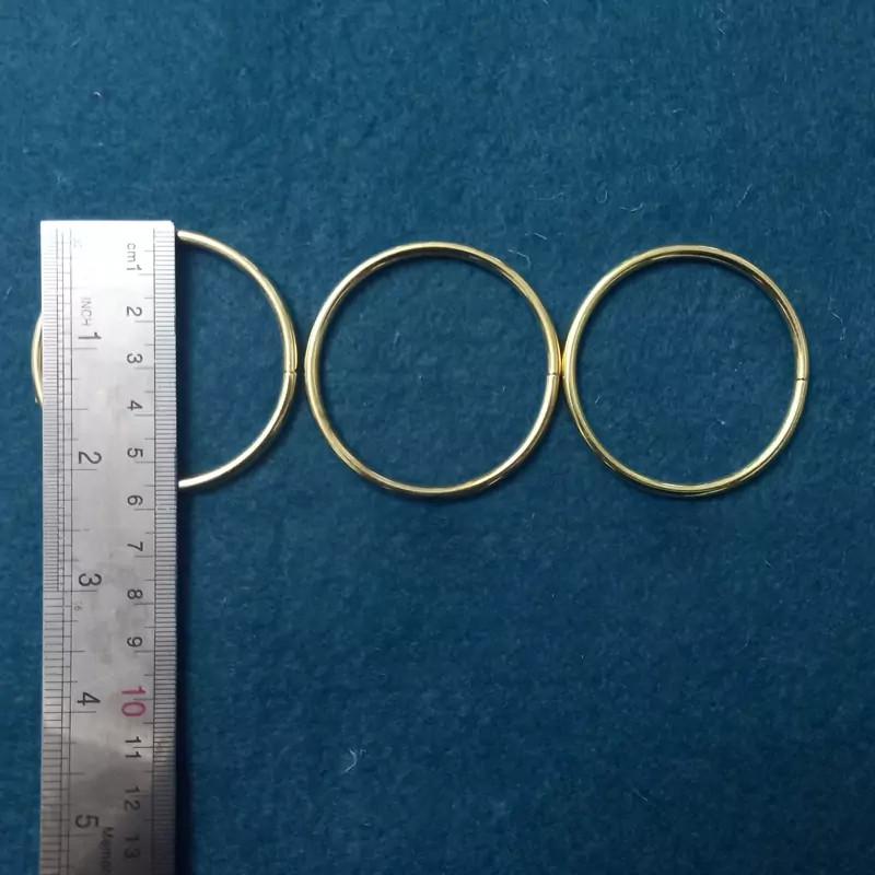 ابزار مهمانی مدل حلقه فلزی کد 5.5 بسته 50 عددی