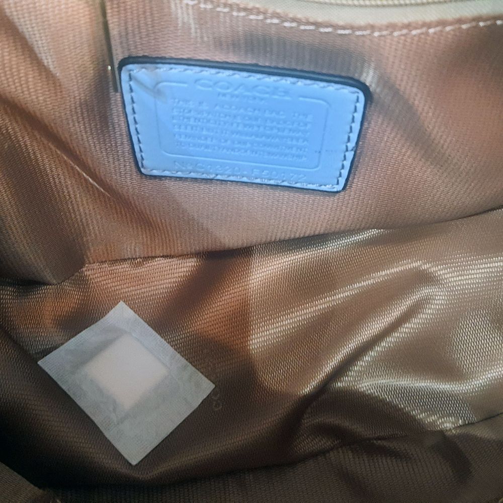 کیف دوشی زنانه کوچ مدل 88 -  - 4