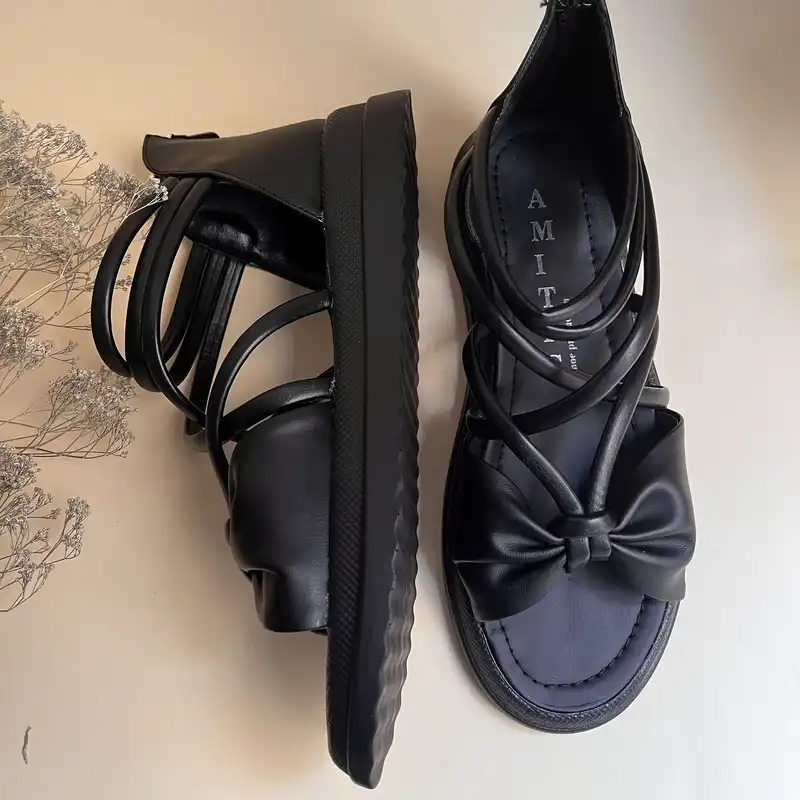 صندل زنانه مدل زینو