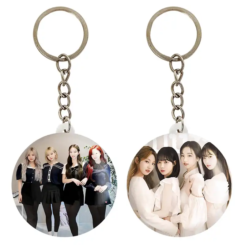 جاکلیدی خندالو مدل گروه آسپا Aespa کد 1975019749 مجموعه 2 عددی