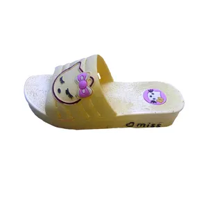 دمپایی دخترانه مدل کیتی 101 MIS