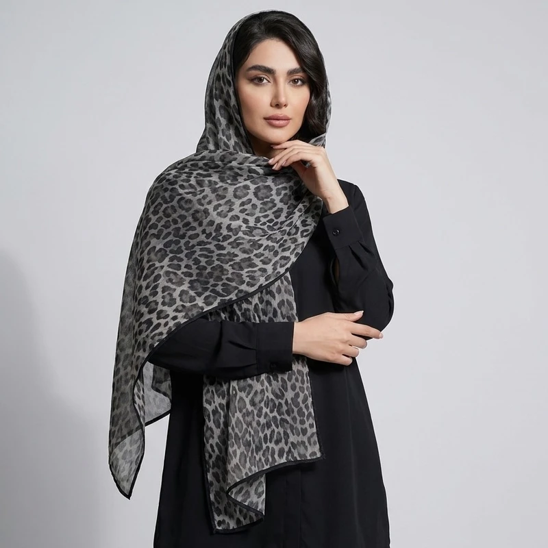 شال تور زنانه مدل پلنگی  با طول و عرض 68*184 سانتی‌متر