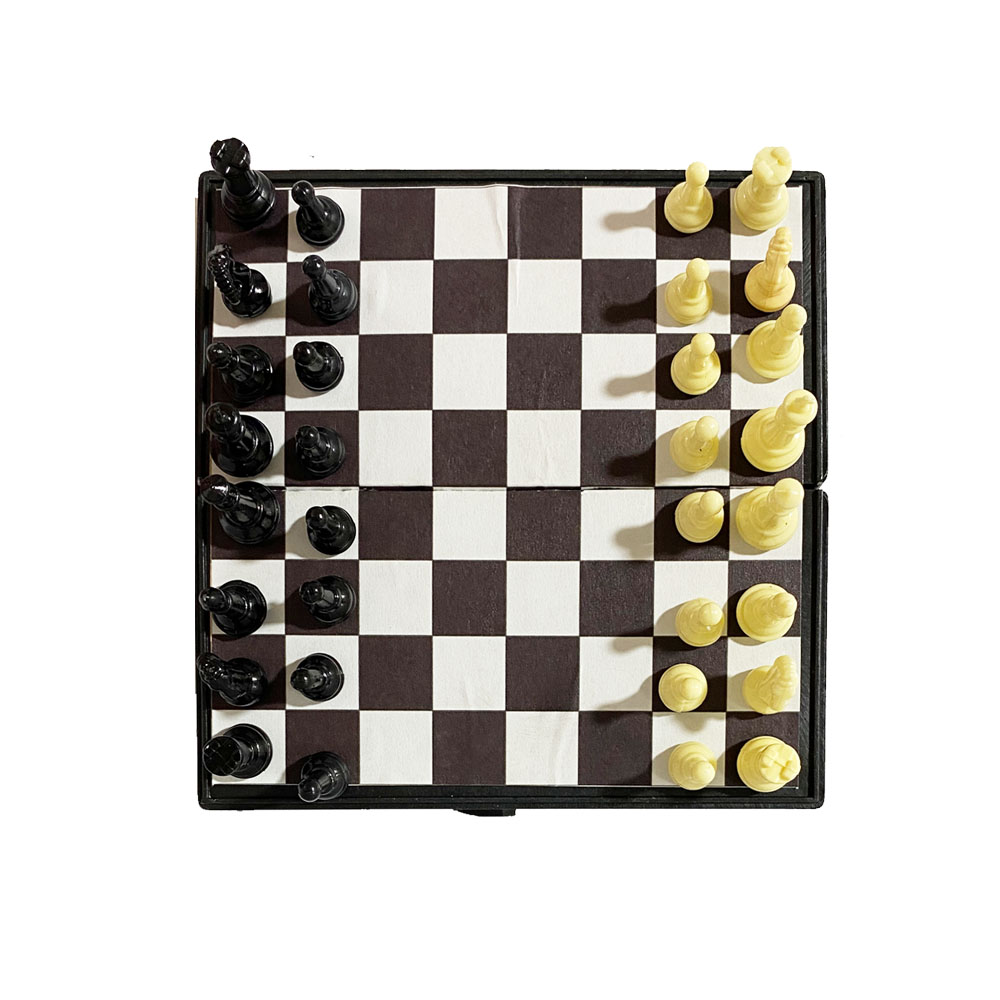نقد و بررسی شطرنج مدل مسافرتی توسط خریداران