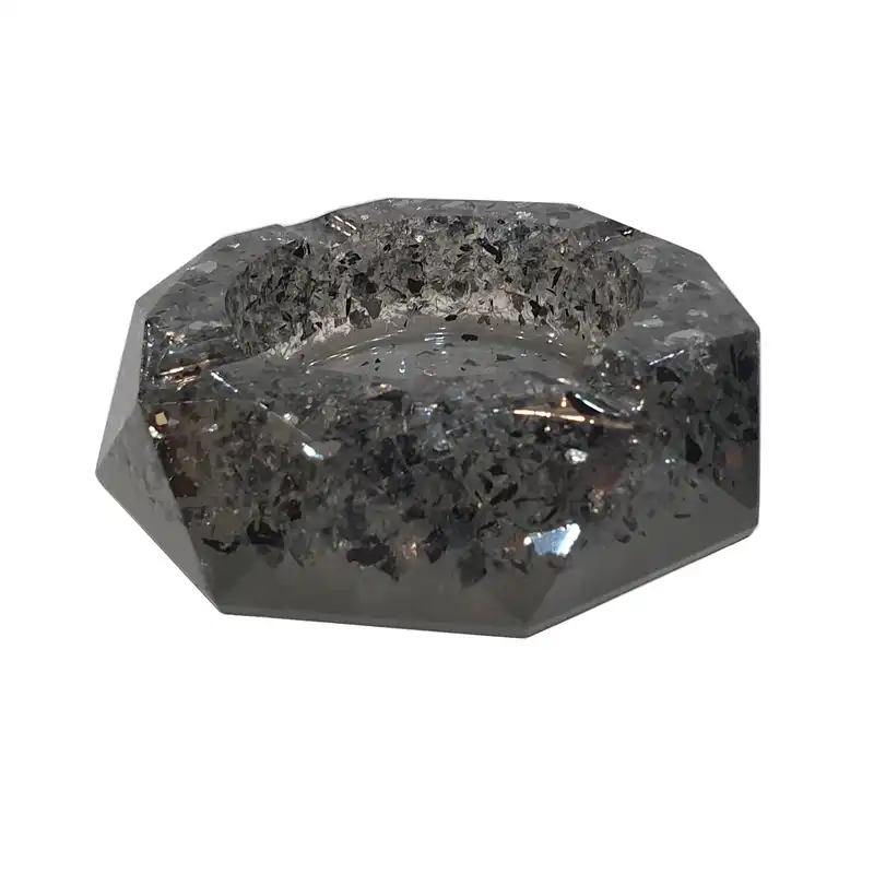 زیرسیگاری طرح کریستال