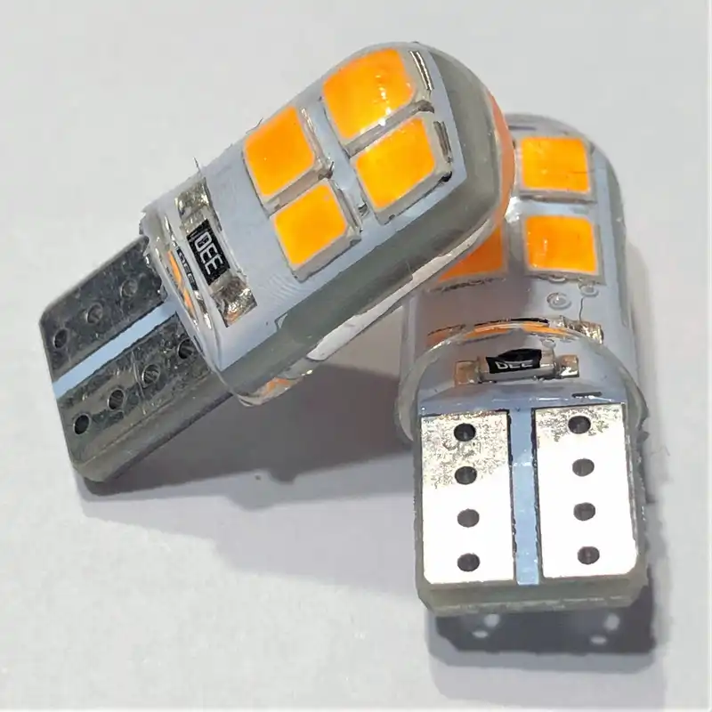 لامپ ال ای دی خودرو اف اچ دی مدل OR-8 بسته دو عددی