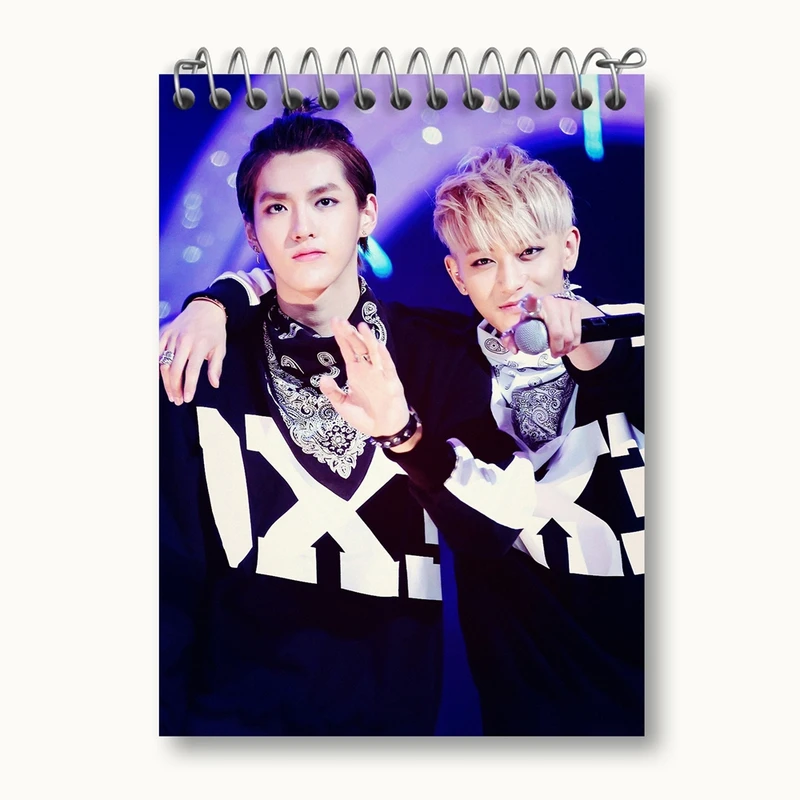 دفتر یادداشت 50 برگ خندالو مدل گروه اکسو EXO کد 13560