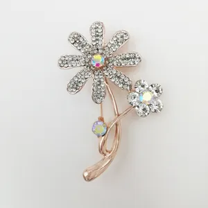 گل سینه زنانه مدل گل کد rstt220