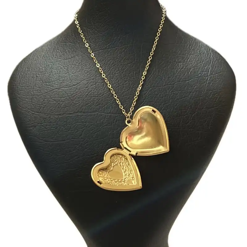 گردنبند زنانه مدل قاب عکس جادویی 442 طرح لاکت قلب