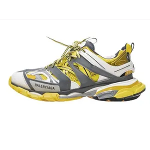 کفش پیاده روی مدل  3