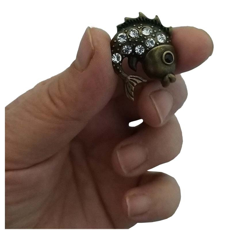 گل سینه دخترانه مدل حیوانات کد A-12 مجموعه 12 عددی گل سینه دخترانه مدل حیوانات کد A-12 مجموعه 12 عددی