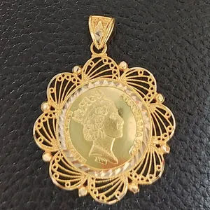 آویز گردنبند طلا 18 عیار زنانه مدل انس E993