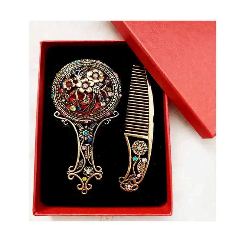 ست آینه آرایشی و شانه کد 02