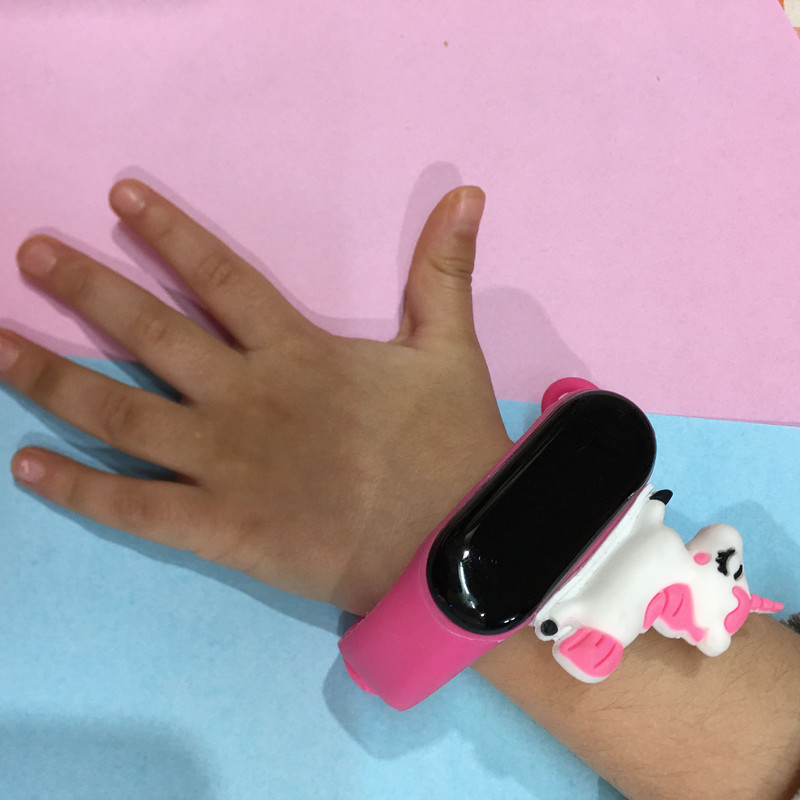 ساعت مچی دیجیتال بچگانه مدل ضد آب سیلیکونی  اسب تکشاخ UNICORN PIN کد BB