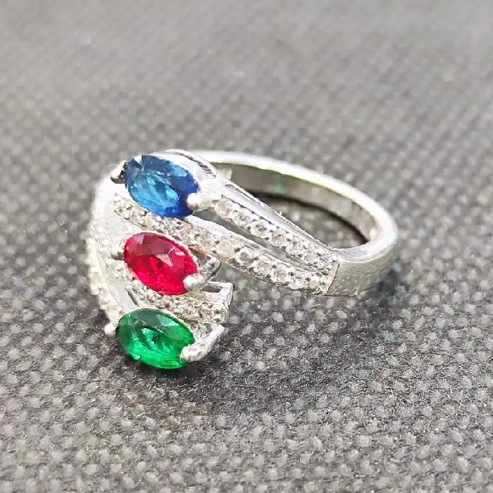 انگشتر نقره زنانه مدل سه جواهر نگین کد 521