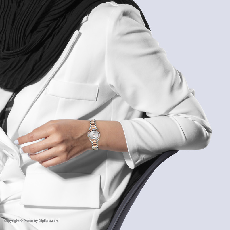 ساعت مچی عقربه ای زنانه اسکمی مدل 62-12 کد 02