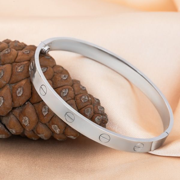 دستبند النگویی طلا 18 عیار زنانه ماوی گالری مدل لاو پهن - - 3