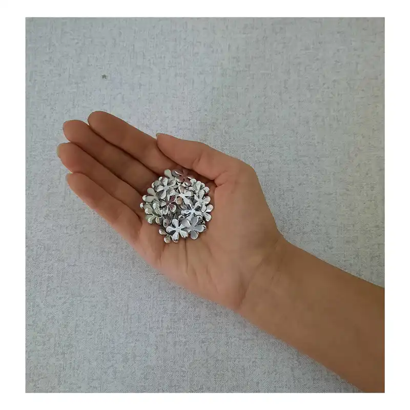 نگین  مدل حرارتی طرح شکوفه کد 1 بسته 50 عددی