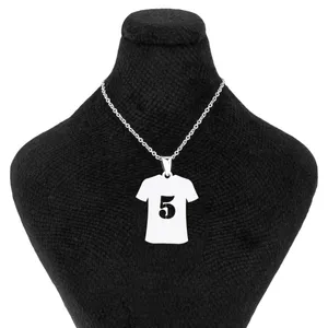 گردنبند گردنبند گالری پرشین گلد مدل پیراهن بازیکن فوتبال شماره 5