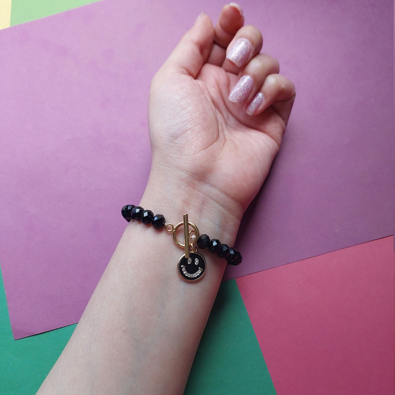 دستبند زنانه مدل آویز طرح صورتک با قفل تی کد HC181