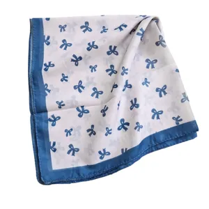 مینی اسکارف زنانه مدل نخی مزونی طرح پاپیون