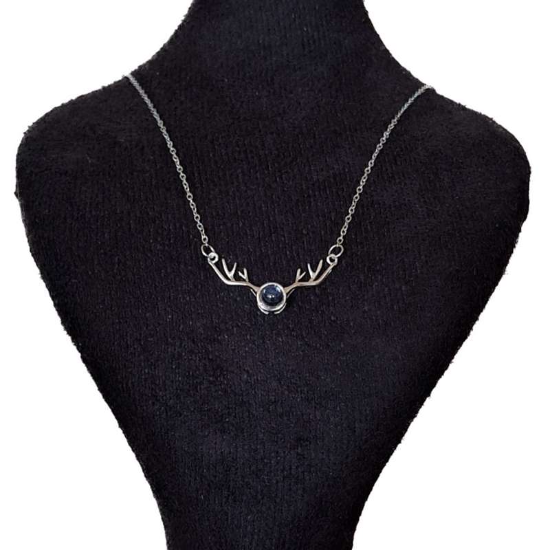 گردنبند زنانه مدل دوست دارم به صد زبان دنیا شاخ گوزن گردنبند زنانه مدل دوست دارم به صد زبان دنیا شاخ گوزن