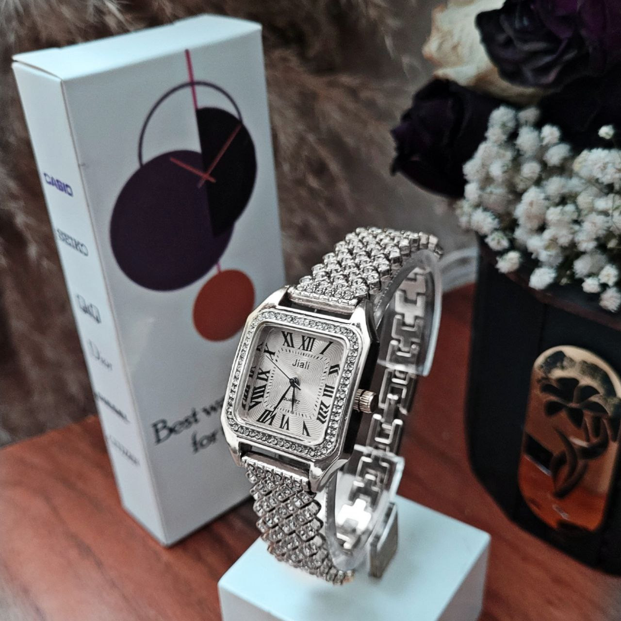 ساعت مچی عقربه ای زنانه مدل یونانی نگینی