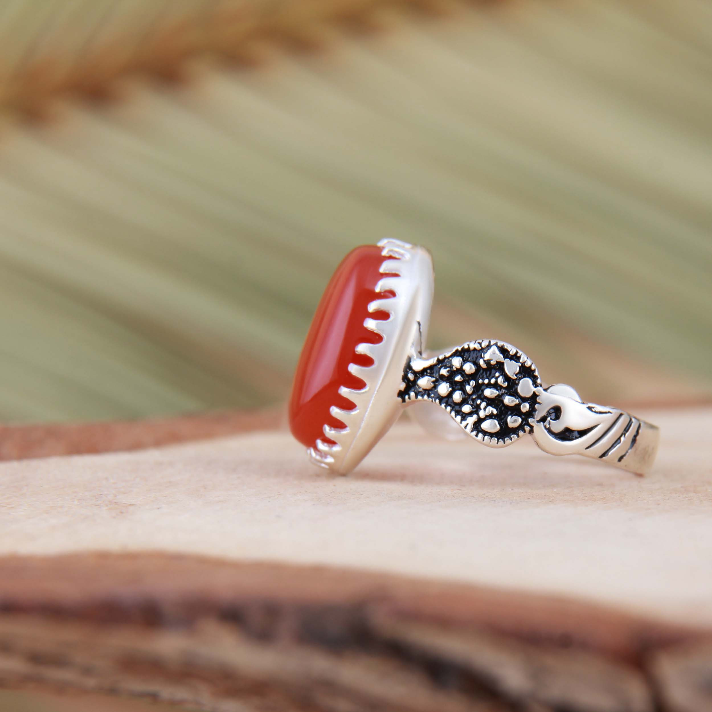 انگشتر نقره مردانه بازرگانی میلادی مدل رکاب سیلندری عقیق کد AM_4323