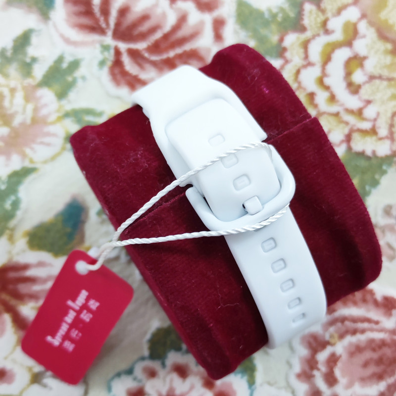 ساعت مچی عقربه ای دخترانه بولن کد Bl3