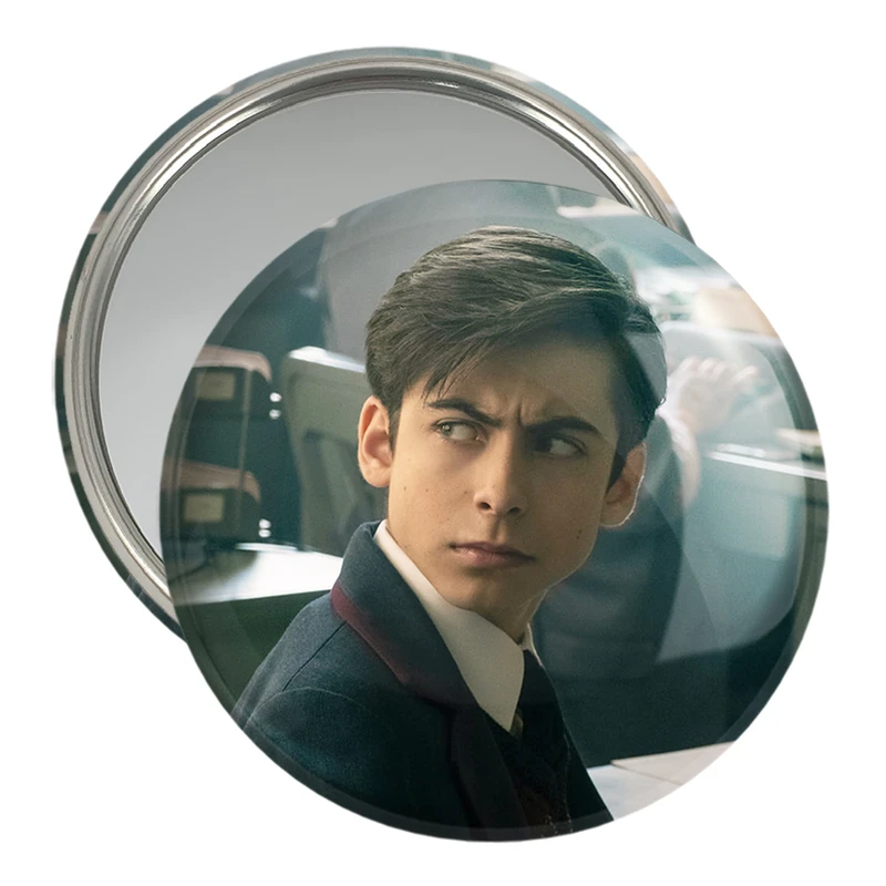 آینه جیبی خندالو مدل شماره پنج سریال آکادمی آمبرلا The Umberella Academy کد 28545