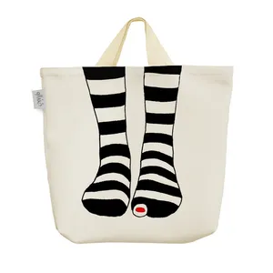 ساک خرید خندالو مدل جوراب راه راه کد 1855