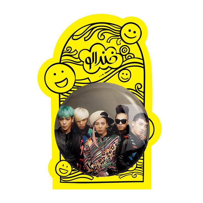 آینه جیبی خندالو مدل گروه بیگ بنگ BIGBANG کد 12577 آینه جیبی خندالو مدل گروه بیگ بنگ BIGBANG کد 12577