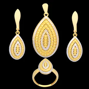 نیم ست طلا 18 عیار زنانه طلای مستجابی مدل آوا اشکی کد 01