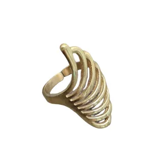 انگشتر زنانه مدل برگ