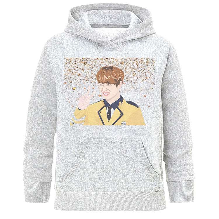 هودی زنانه طرح بی تی اس مدل H455