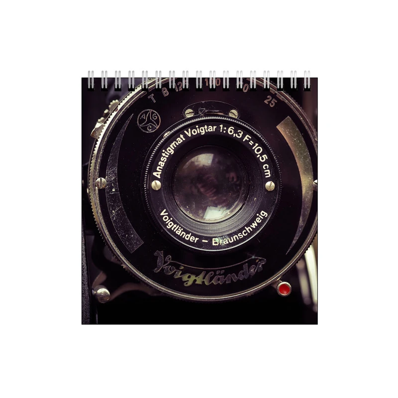 دفتر طراحی طرح دوربین قدیمی کد 2396604