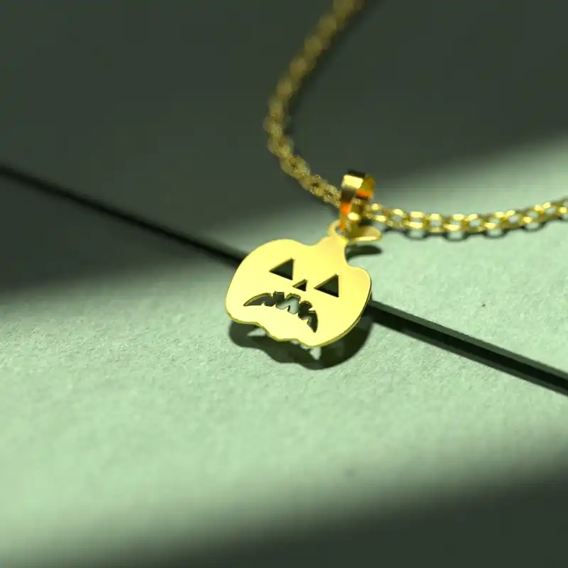 گردنبند طلا 18 عیار زنانه مدوپد مدل هالووین کد G3-1-1173