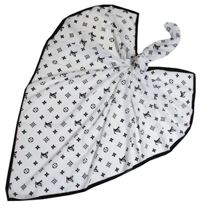 روسری زنانه مدل نخی دور دوخت کد 2703-1