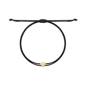 تخفیف دستبند طلا 18 عیار زنانه با بند نخی درریس مدل قلب توپر با نخ