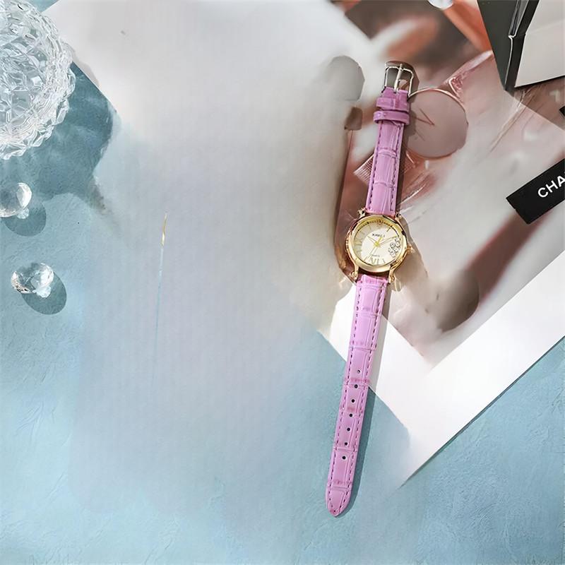 ساعت مچی عقربه ای زنانه مدل کوارتز کلاسیک بند چرم صفحه شنی کد ۵