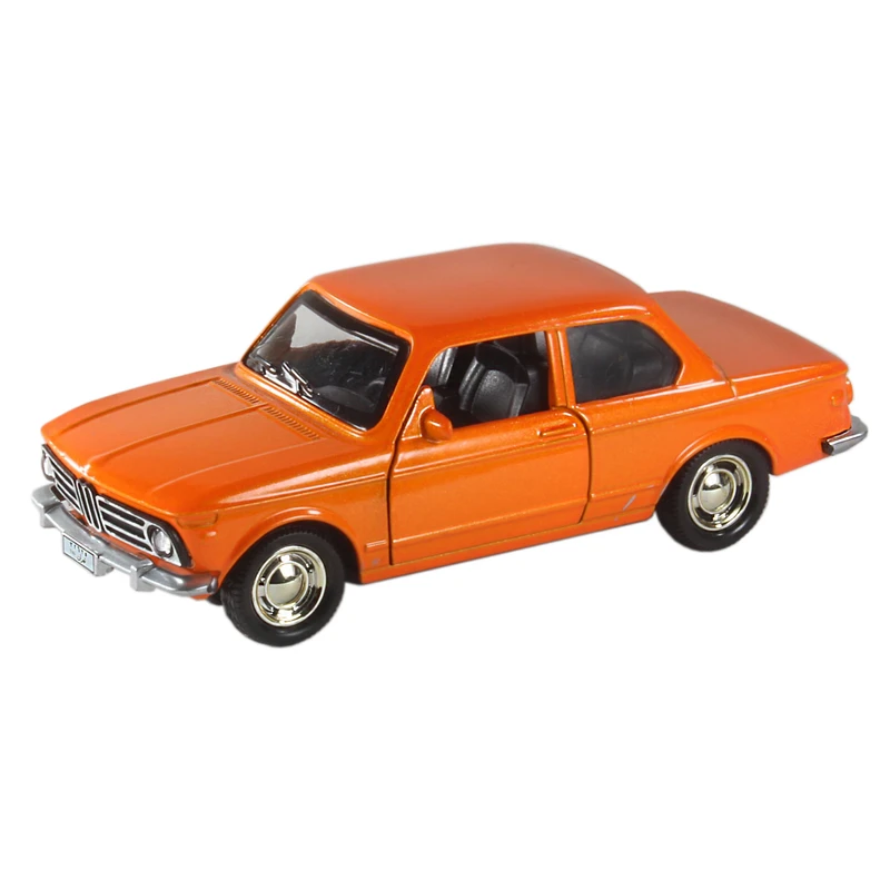 ماشین بازی طرح BMW 2002 کد 0039