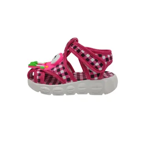 صندل دخترانه مدل گروچو کد 1131PK