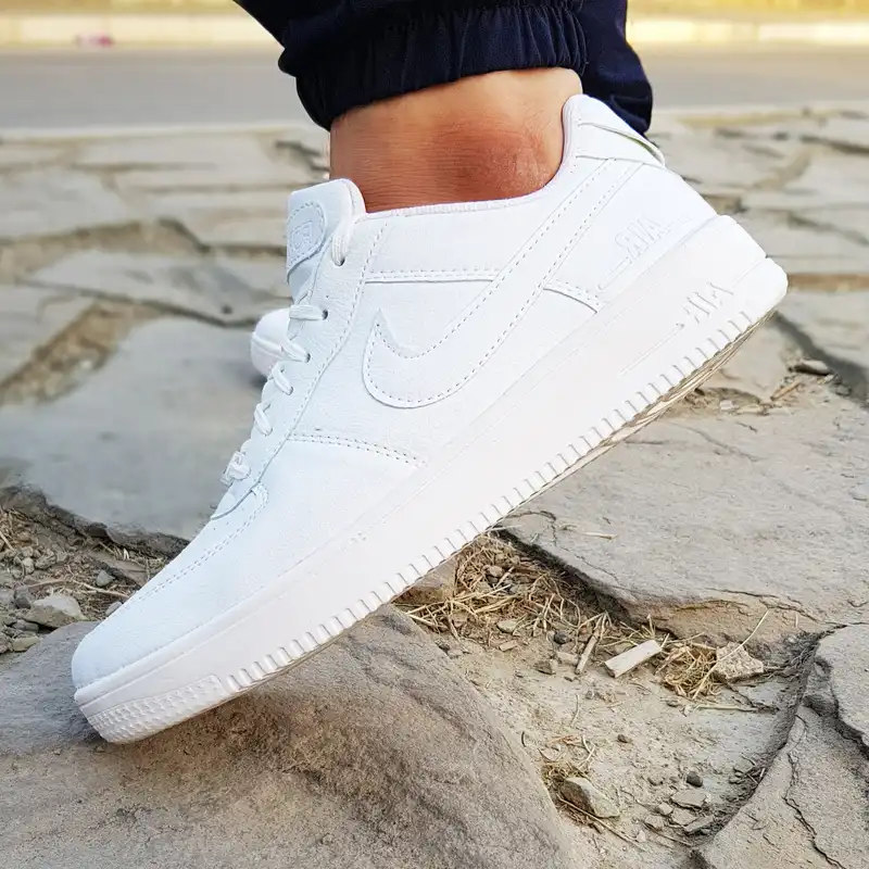 کفش پیاده روی زنانه مدل AIR FORCE ONE 1997