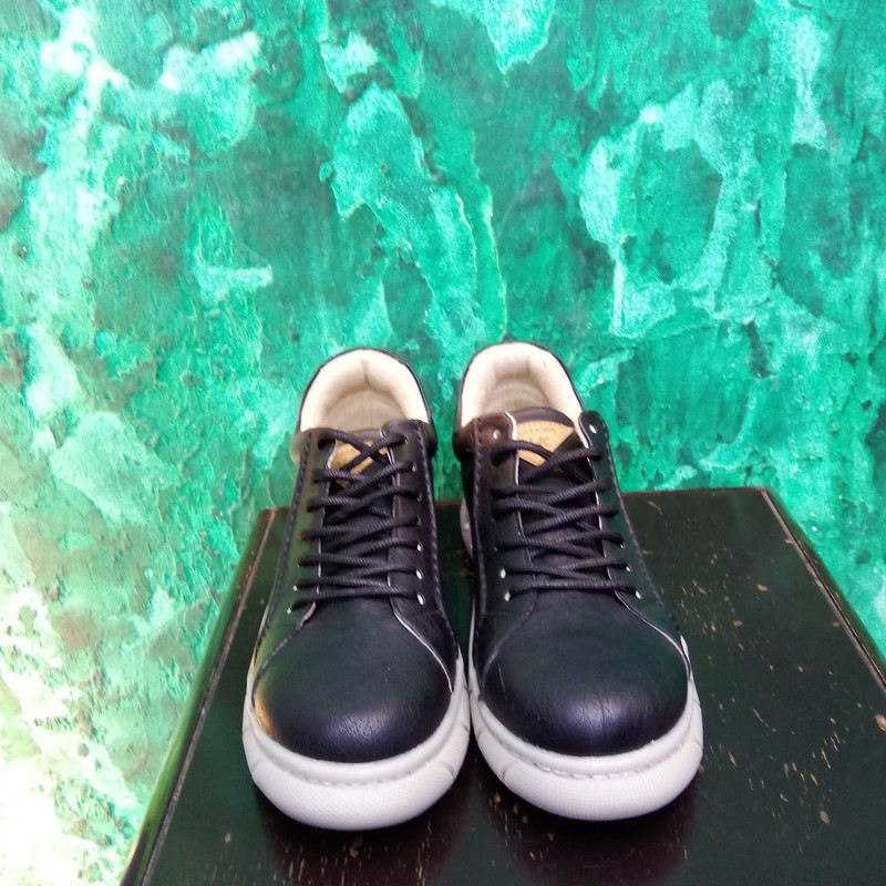 کفش روزمره زنانه مدل h