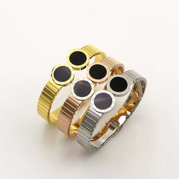 دستبند زنانه کد 1