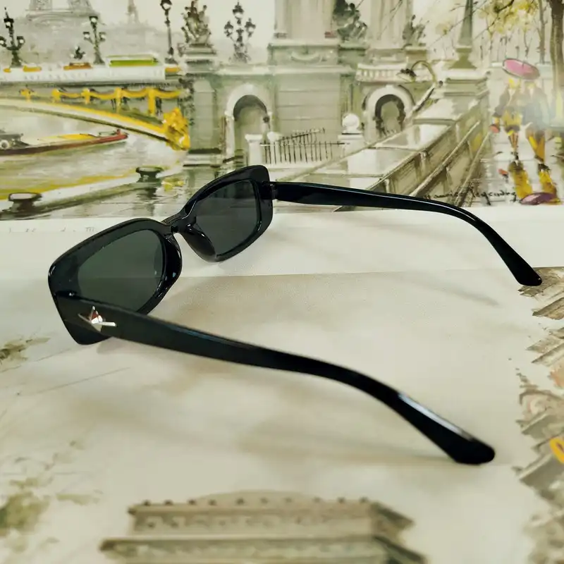 عینک آفتابی بچگانه مدل CH1 کد BL