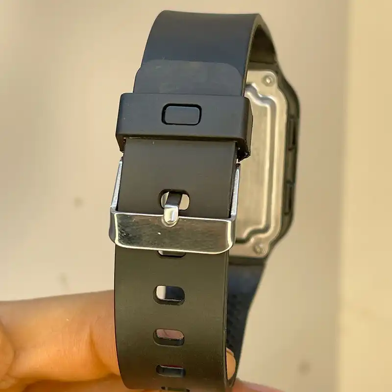 ساعت مچی دیجیتال مدل فضانورد