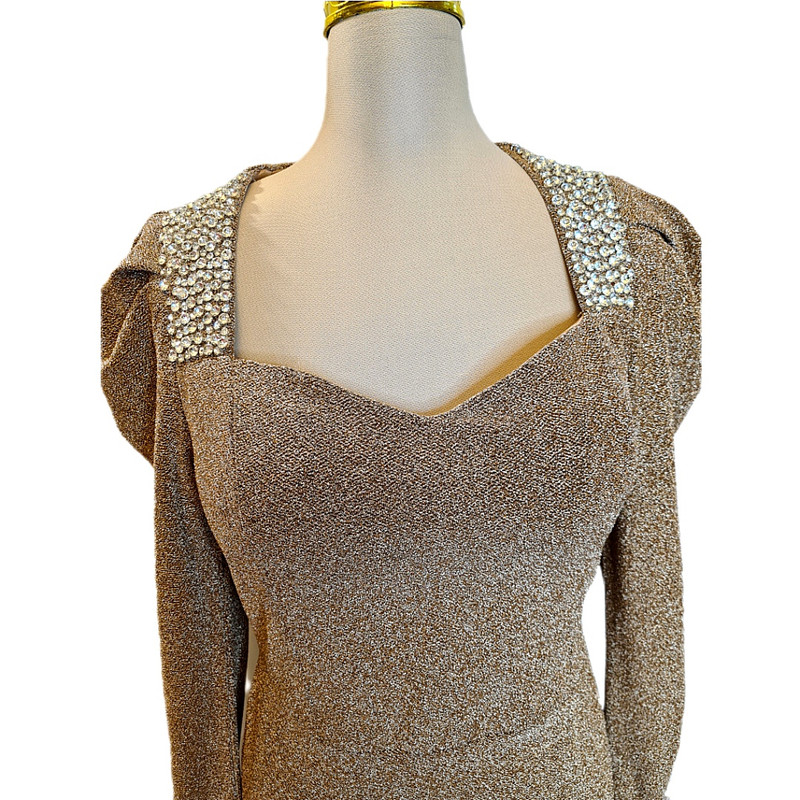 پیراهن یقه دلبری زنانه مدل نگیندار رنگ طلایی