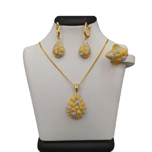 نیم ست طلا 18 عیار زنانه مدل اشکی